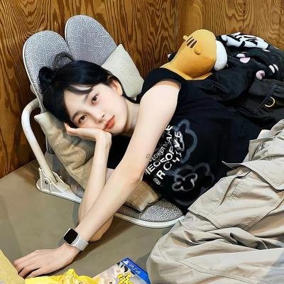 蝶舞莺歌