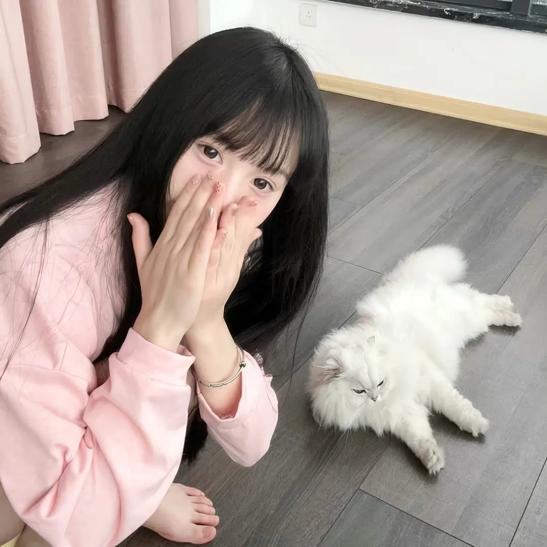 大宅院的女人